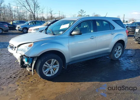 2015 Chevrolet Equinox Ls z USA, uszkodzony, nr VIN 1GNFLEEKXFZ120943